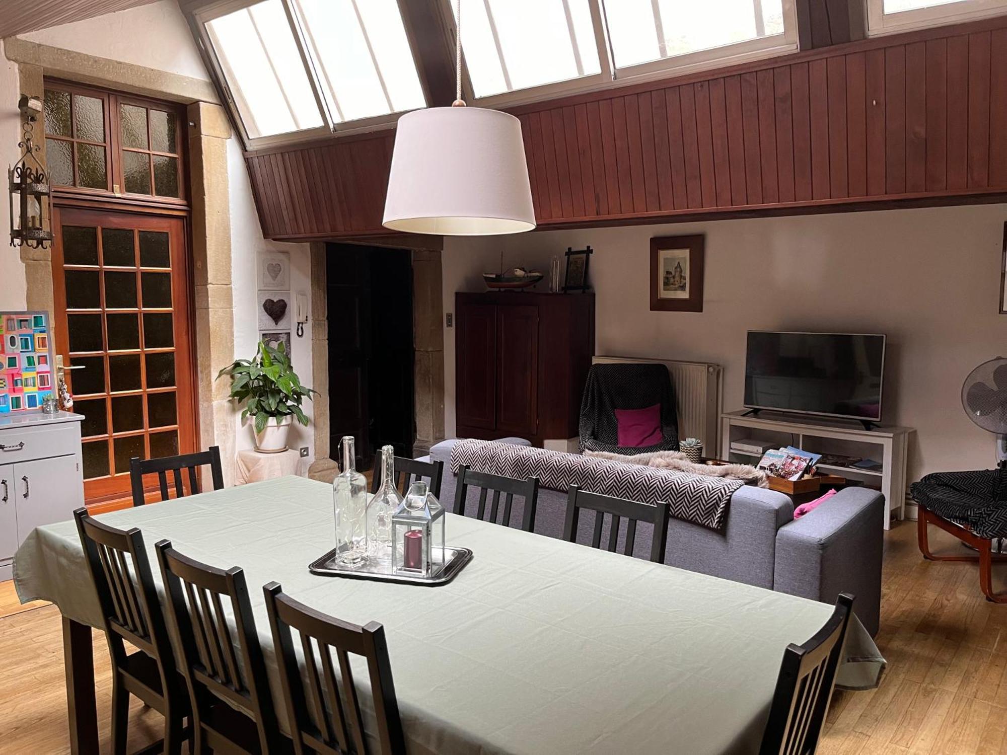 Le Charles IX Apartment Roussillon  Bagian luar foto